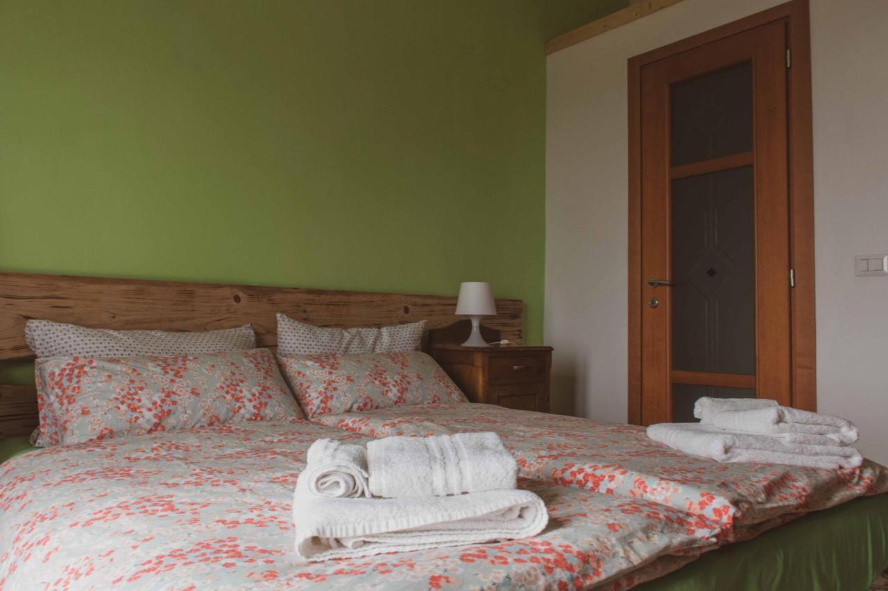 Bed And Breakfast Humus Sapiens Castiglione Chiavarese Exteriér fotografie